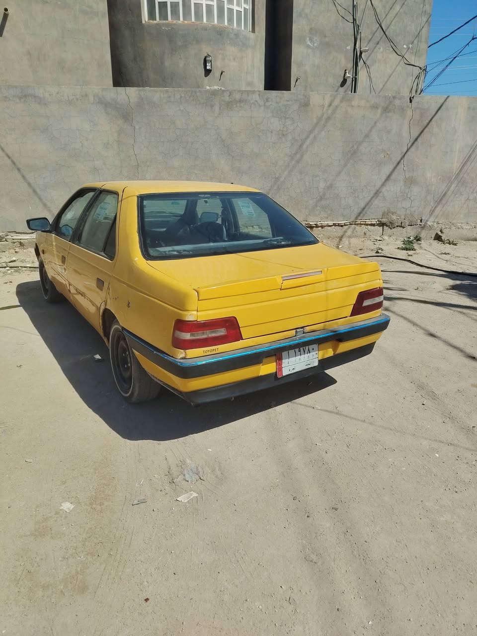 السلام عليكم بيجو 405 للبيع موديل 2012 مكينه كير جدد رقم نجف بيها صبغ بل جاملغ الخلفي السياره راعيها ابو السنويه بل نجف بل كوفه ماوصله ماندله سعرها 15 ورقه مكاني نجف المشخاب ***********/***********
