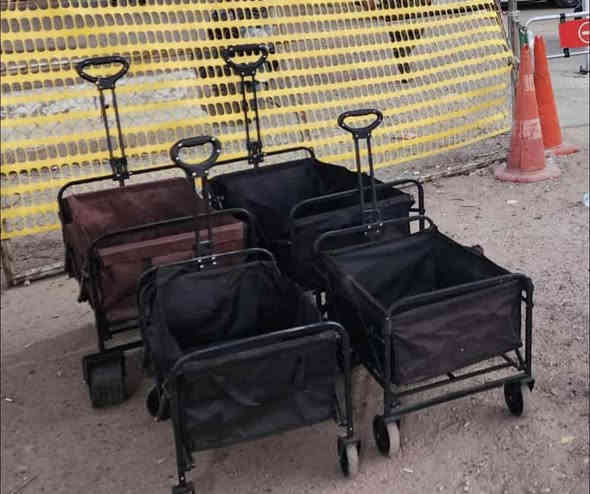 اخوان عندية كميه من هاي العربانة الي يريدهن جملة ب25 مفرد ب30 تواصل واتس ***********
