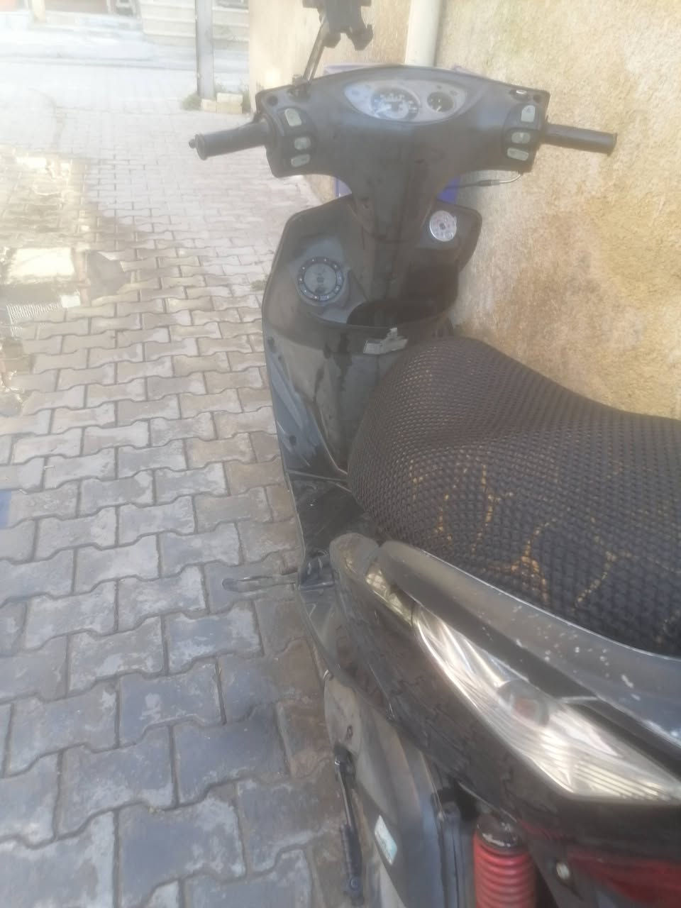 ثعلب كامله نضافه فول محرك مكفول نكره بكل وقت ٥٠٠ الف مكان ساحه القا ***********
