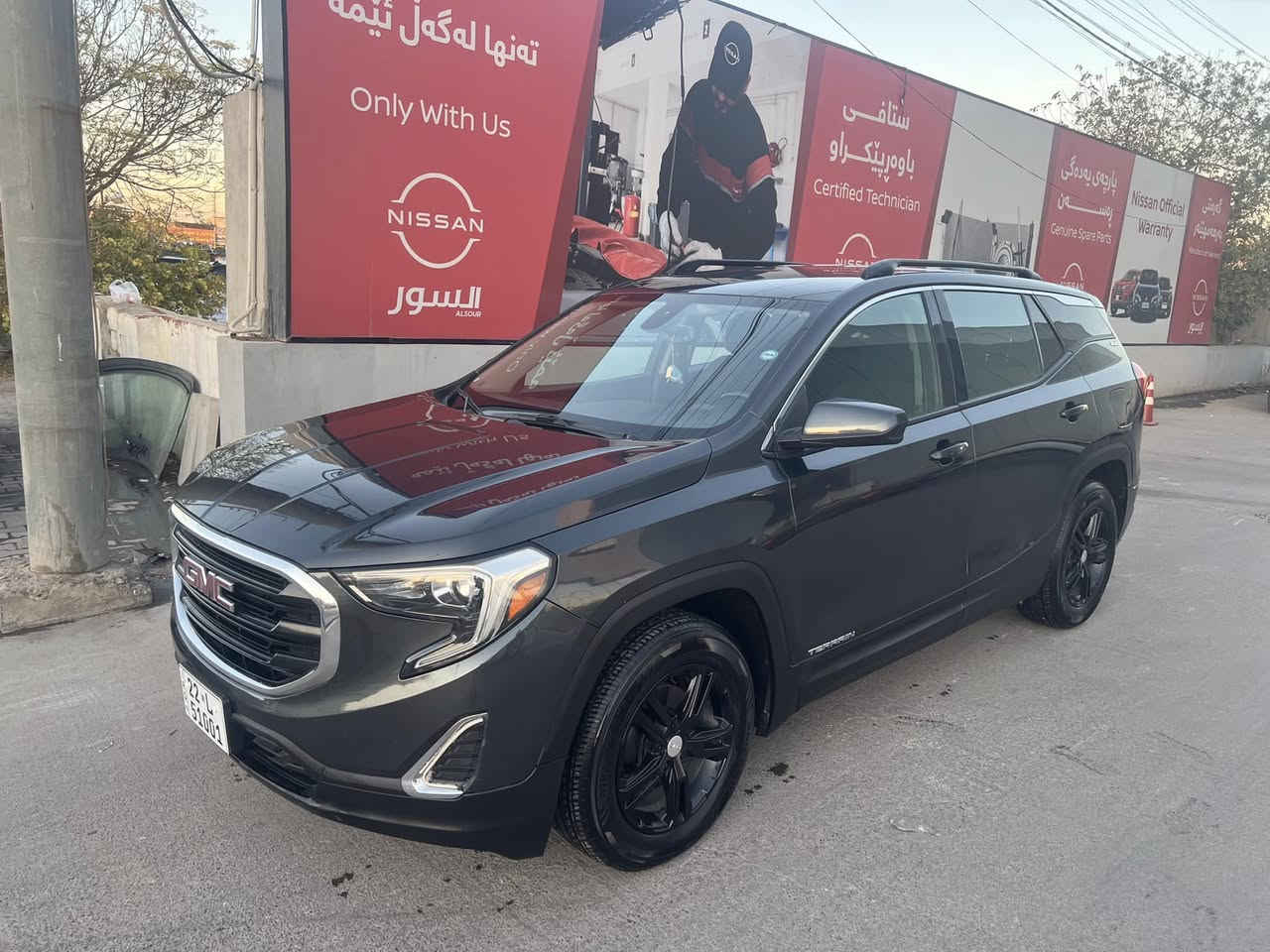 جمسي تيران بدون صبغ بدون دواخل بدون حادث كلين سياره ماشيه ١٣٢ الف كيلو مكان اربيل ***********
