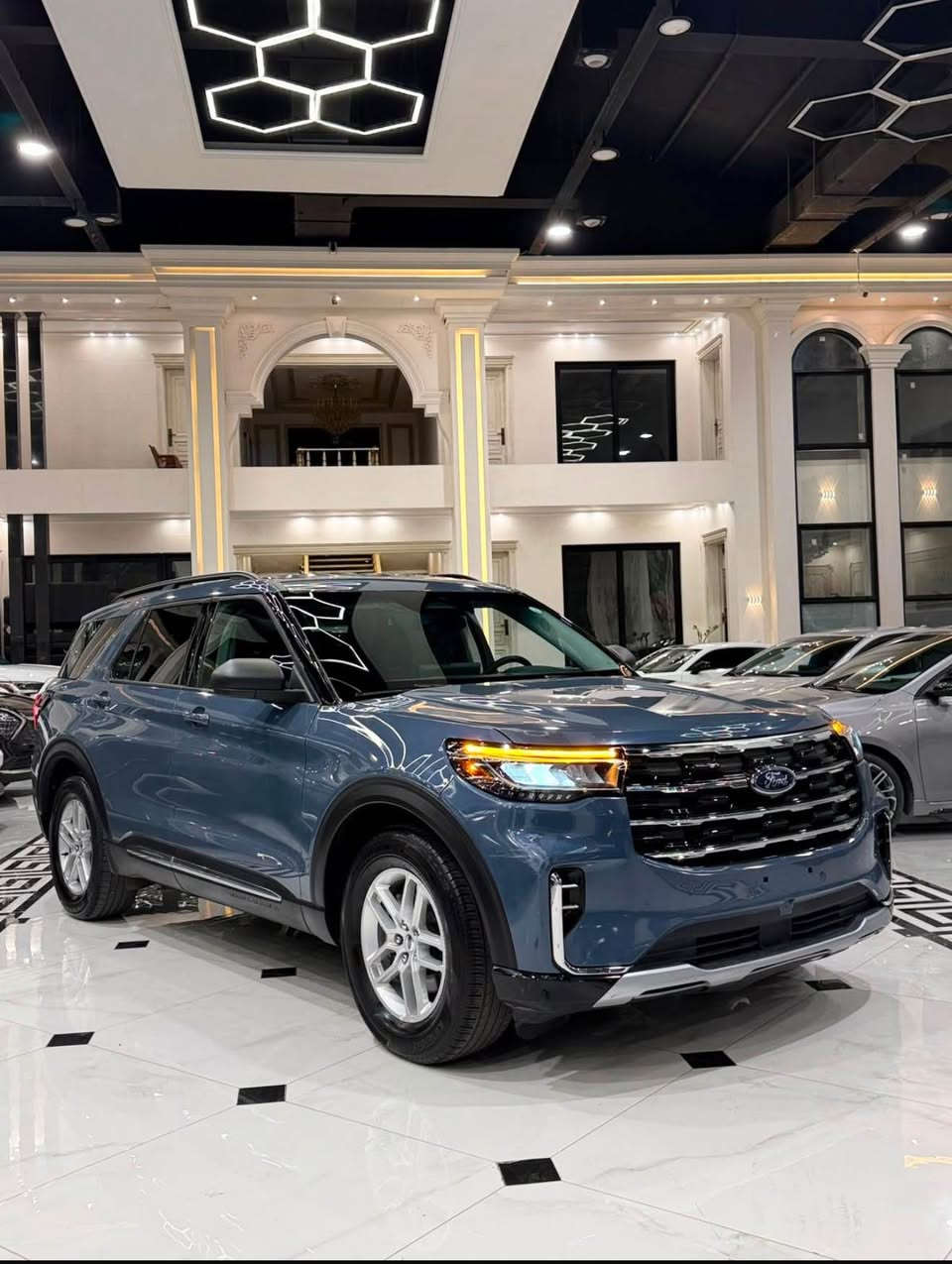 ‏Ford Explorer 🚀🚀✈️✈️
مؤديل :2025📦
ره نگ : سمئنتي 
ماوه ى رؤشت : ٧هه زار كيلؤ مه تر 
قه باره يى بزوئنه ر : 4 پستن توين تؤر بؤ 🚀
‏270HP🚀

نرخ : 263 وه ره قه و مه عمه له

مواسه فات ئه كتيڤه و مه عروفه🧨
 بؤياغ: نيو بؤنيد سبغ بئ ژؤرئ 
ئه ر باك سيسته مه به شه رتى سؤنه ر بيلادى

كوشين ساردو گه رم 
به سمه 
ده رگا به سمه 
شه غال 
سندوق شه فتو كاره باى 
راددارى پشتى 
رادارى پئشى 
عه ساسى لا كانى
5 
كاميره
سوكان هيته ر 
ئؤتؤ ستارد ستؤپ
سيسته م سه ماعه كانى Bang&Olfsen
شاشه ديجيتال 
گئچ ئه ريك ترؤنى 
نيزامى نازوو له يلى 
ئؤتؤ پارك 
وه زؤر مواسه فا تى تر 
ژماره مؤبايل 
☎️☎️
***********

————————————————————————-

‏ Ford Explore🚀
الموديل :2025📦
اللون : سمئنتى
العداد : ٧ الف كلؤمه تر فقط
حجم محرك : 4سلندر توربو✈️

سحر 263💸وه رقه  بيها مجال بسيط

 مواصفات ئه كتيف اکسبلورە 🤩
سیارة نص بؤنيد سبغ
 ارباك راجح سيستة م بيلادى شرط سونار 
) 
كشنات جلد
بصمة تشغيل
بصمة ابواب
تشغيل عن بعد (Remote Start)
صندوق شفط كهربائي
رادار امامي (تحديد مسار)
رادار جانبي (نقاط عمياء)
رادار خلفي (التحذير من الاصطدام)
اوتو بارك
شفتات استيرن
استيرن تدفئة 
كشنات جلد
كشنات تدفئة+تبريد
سستم سماعات Bang&Olufsen
هاند بريك بصمة
اوتو ستارت Auto Start
اوتو ستوب Auto Stop
شاشة دشبول ديجيتال
كاميرا °360
حساسات امامية+خلفية
نظام الملاحة والخرائط (Navigation)
مانع انزلاق+ABS
وبقية المواصفات المعروفة

العنوان : اربيل
للاتصال واستفسار : ⬇️ ☎️☎️

*********** أربيل, العراق
