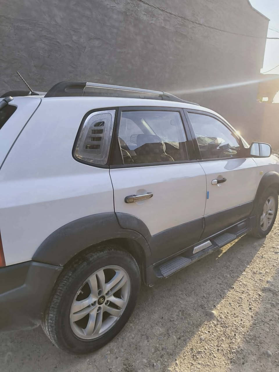 للبيع توسان 2009  ماشيه 135
الضرر جاملغ ولبنيد السعر 107 وبيها مجال


**إذا كنت صاحب هذا الإعلان وتريد حذفه لأي سبب، رجاءا أرسل رسالة إلى الدعم الفني**