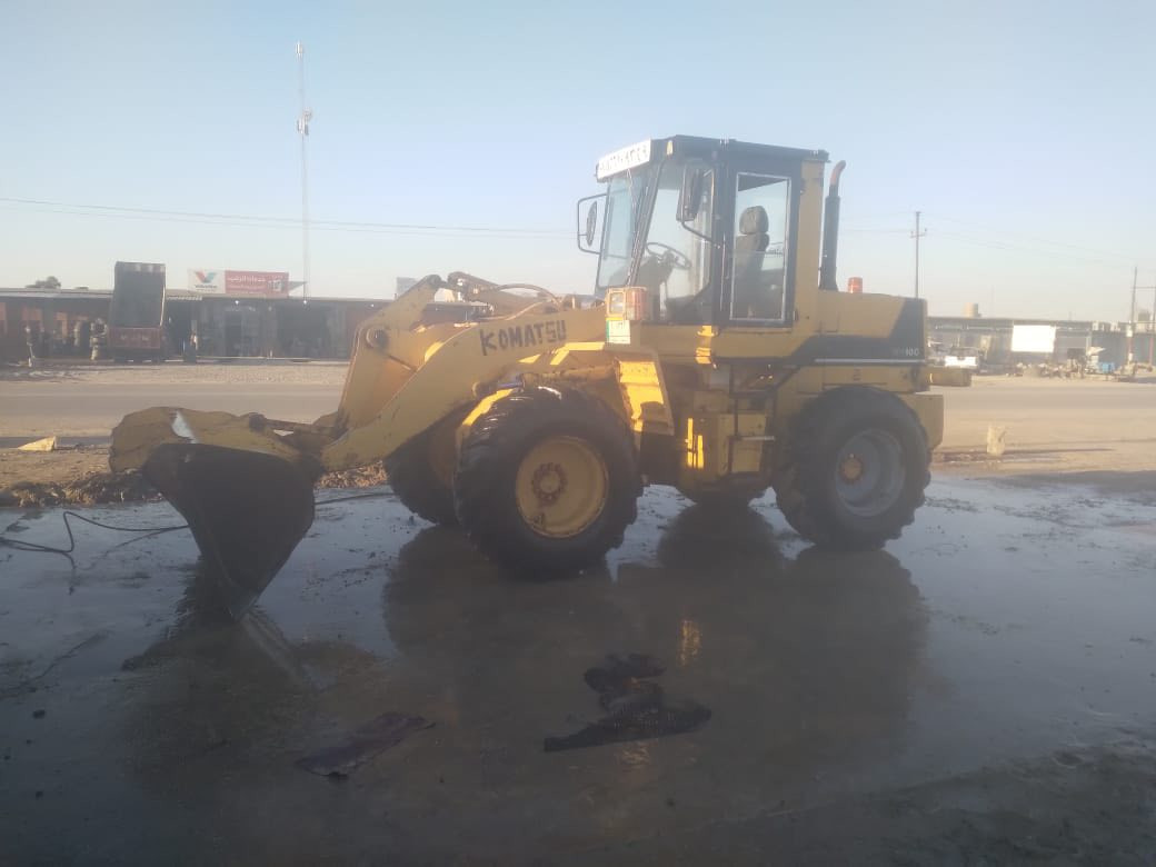 سلام عليكم
للبيع شفل كوماتسو حجم ١٠٠ عضم شفل جاهز كير اكسل محرك كله شرط جاهز للشغل موديل ٩٨ اصل الاستفسار ***********
