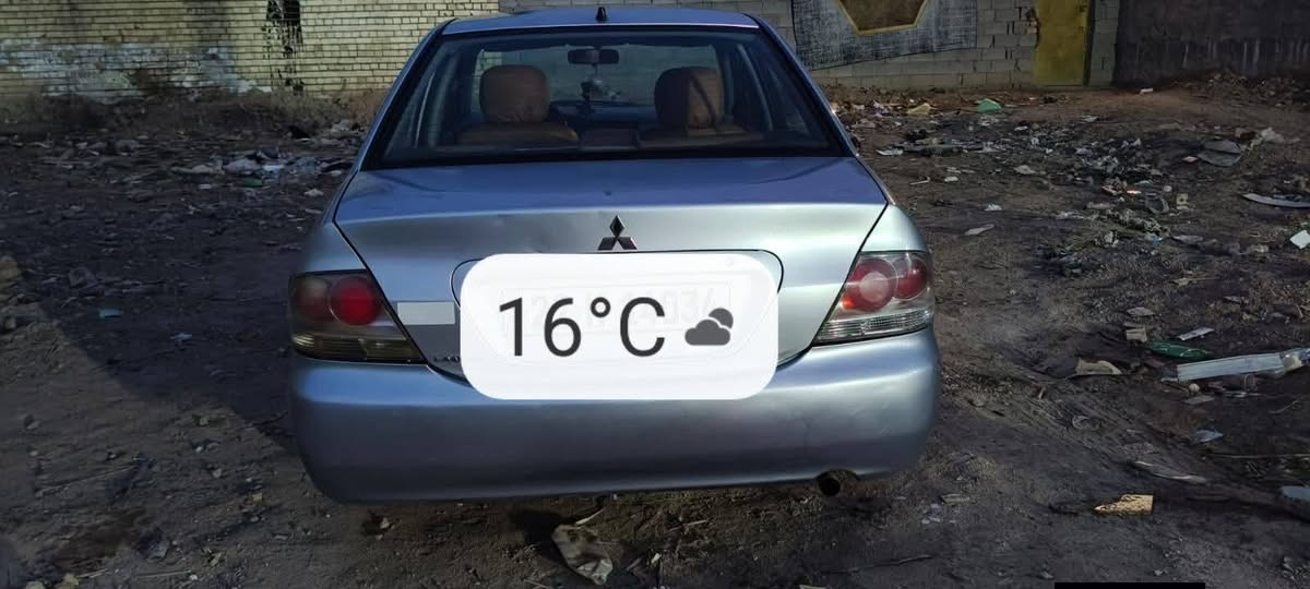 السلام عليكم
لانسر 2010 
السعر (85) الي يجي اله تقديرة 
موقع بغداد السياحي مجمع شاكر الطبي 
السيارة جاهزة من كلشي 
1 تدفئه و  تبريد 
2 تخم تاير 
3 باتري جديد 
4 حدادية
5 السيارة رقم اربيل بأسمي تحويل شوكت ما تحب 
6 الجاملق الايمن مضروب  مصلح مصبوغ البنيد فقط رش 
التواصل ***********
