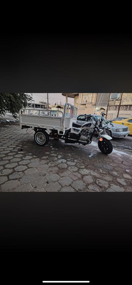 سلام عليكم ستوته للبيع مديل 21مكان الناصريه ستوته جهاز 
محركه عله سحكه توير كرتون صوليه بسمي السعر ٩٠٠الف 
***********
