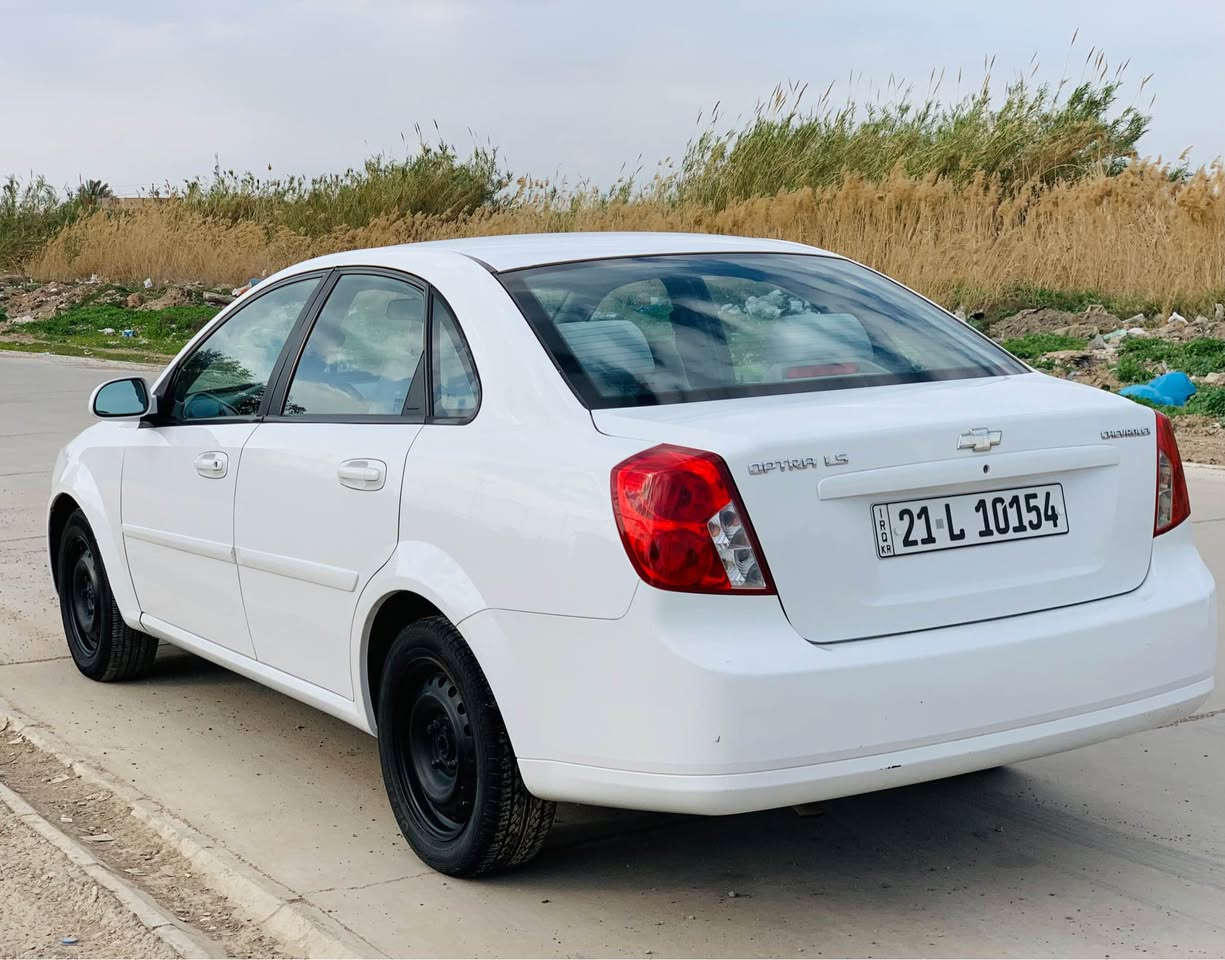 سلام عليكم 
اوبترا 2014
سياره سنويه رقم جديد
بي شبر ضبع جاملغ أمامي  فقط 
كير مكينه بشرط 
تبريد تدفئه شغال 
تخم تايرات جديد 
سعره 97 وبي مجال للشراي 
وأي استفسار 
*********** خناقين, ديالى
