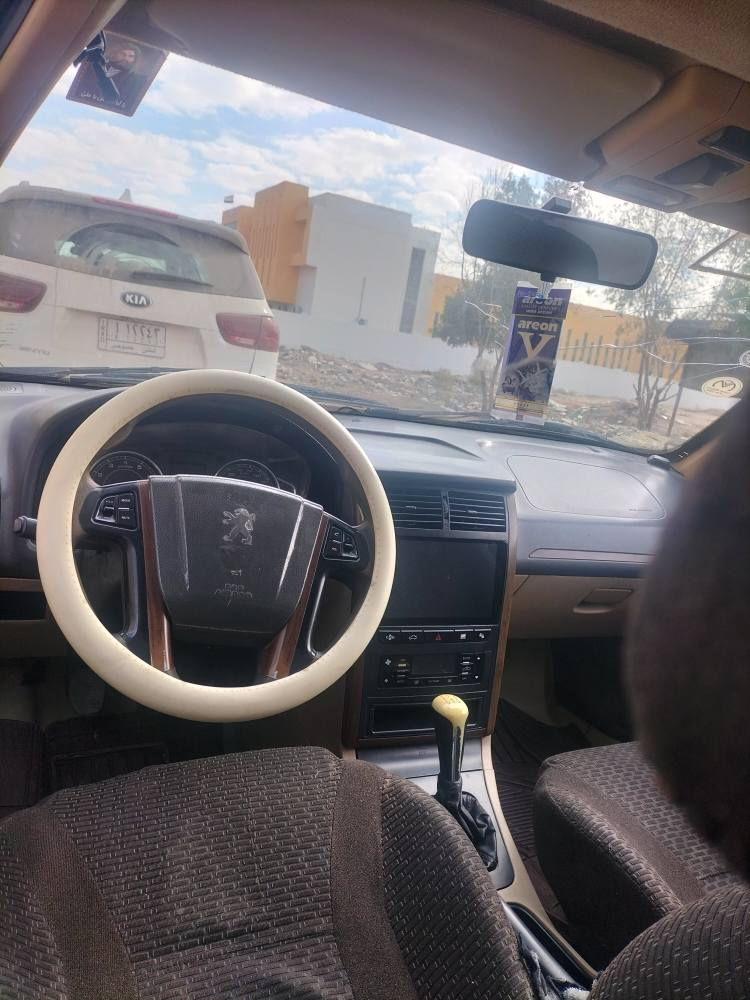 للبيع بيجو بارص مديل 2018  سياره جديده كير محرك تبريد مكفولات تخم تاير جديد باتري جديد شاشه تحكم استيرن ويل كب كهربائيات كله شغاله غرفه جديده سعر 55 مع مجال بسيط *********** السماوا, المثنى
