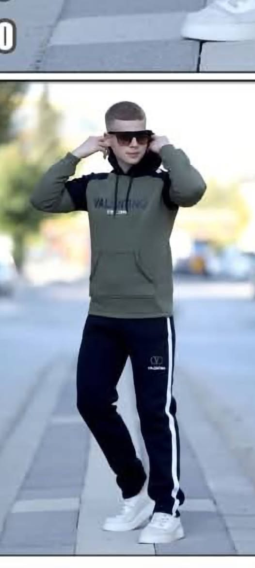 أزياء أبو مصطفى للأطفال 
تراك شبابي تركي درجة أولى خمس الوان من ١٠ سنوات إلى ١٥ سنة .
طويريج نهاية سوق النساء الفرع المقابل لأحذية سمارة جنب ازياء عمار ومحل ابو ميثم 
***********
اهلا وسهلا بكم
