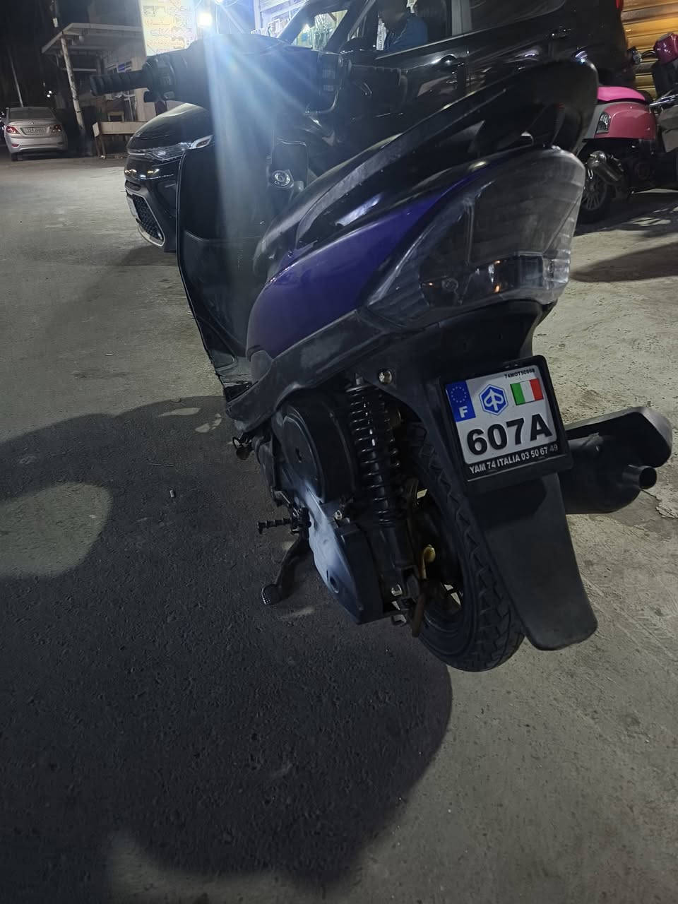 ماكس عدلة مكينة كفالة ممفتوحة بيها بس دبل امامي كايم سعر 500 وبيها مجال قليل مكاني بغداد الكريعات ***********
