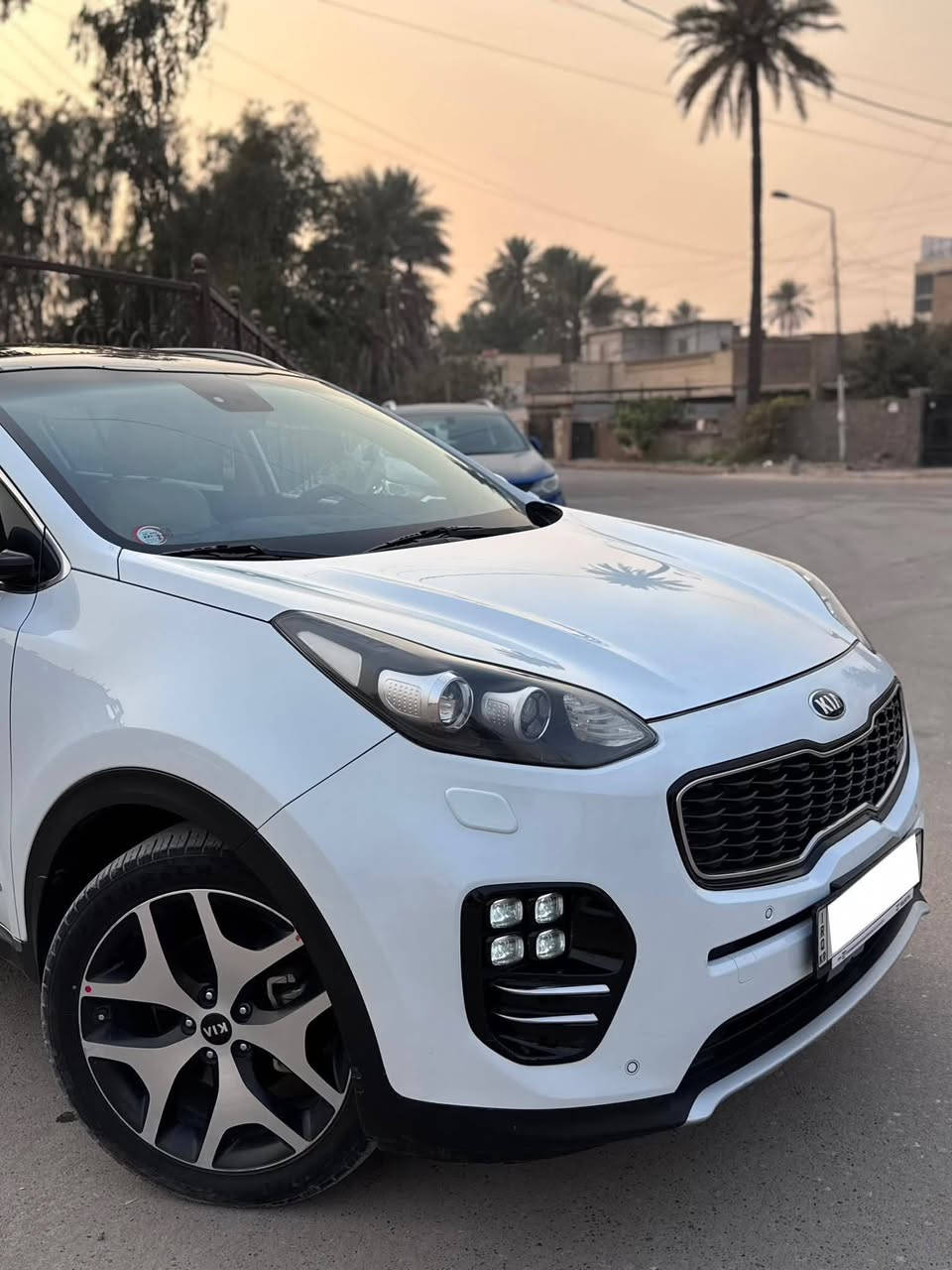 السلام عليكم
سبورتج 2016 GT-LINE خليجي
موصفات 1/1 اعلى شي الجيتي لاين 
رقم اربيل باسمي
بانوراما
بصمه
ترحيب
كشنات جلد
كشنات تدفئه
كشنات تبريد 
كشنات خلفيه تدفئه
كشنات كهرباء
اوتو هولد
انظمه قياده
حساسات 360 
رادارات 
توقف ذاتي
هاند بريك بصمه 
داخل لونين
قطعتين تبريد 
شفتات ستيرن
مري شفط
بجم LED كامل
عدساك 360 
فول تحكمات ستيرن 
شاحن واير ليس
صندوق كهرباء
وبعد بيها هوايه مواصفات 
ماشيه 107 الف

سياره بوضع الزيرو سياره جديده كلش كفاله عامه من البارد والصبغ والنبديل من دعاميه للدعاميه 

رايدها ب183 مو شراي لتعلق وتعبني كلمه طيبه منك واعبر المنشور حبيبي انت🌹🤍
والسعر مناسب وماكو هيج سعر شوف السوك وتاكد بروحك اذا اكو مثل سعر سيارتي

للاستفسار ***********
مكاني سامراء حي الزراعة
