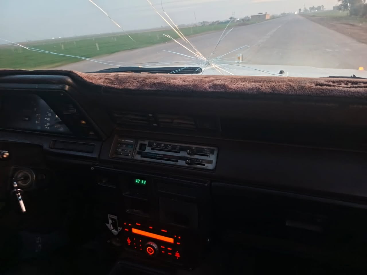 لبيع سوبر.صالون ،،،الرقم اربيل دولي اهزة جديدة ،،،السيارة جاهز من كل نواحي كير ومحرك وكسل وتيارات تدفه وتبريد،شقالات ،،،الصبق حزامد،،،جماليه كلور بس شرط التحويل ثاني يوم شرط رقم *********** سعر 55بيه مجال له طيبين
