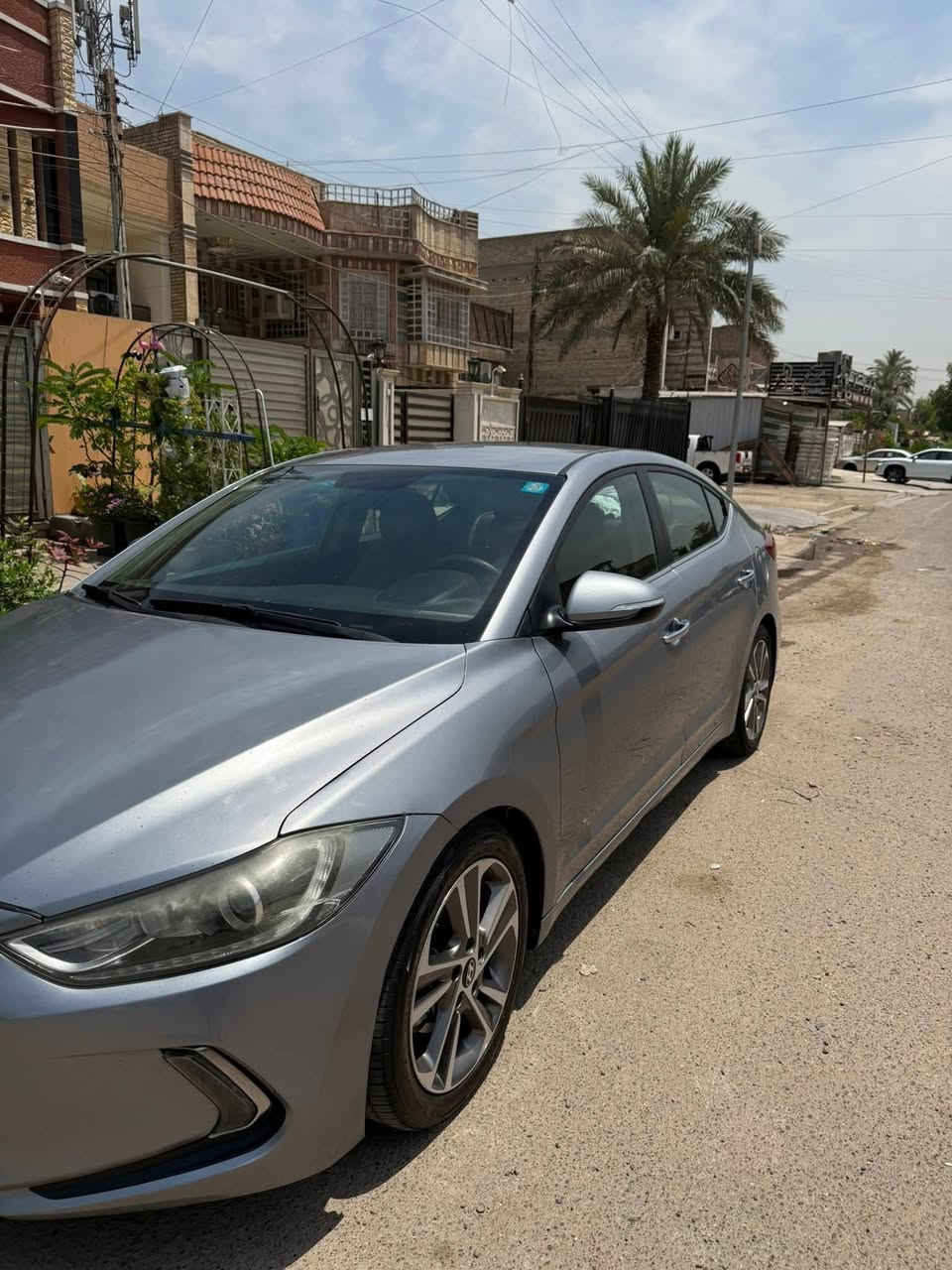 السلام عليكم #بيع_مستعجل النترا موديل 2017 رقم بغداد تحويل ثاني يوم حادث امريكا مرفق حادثها خلفي بدون ايرباك سياره فول واحد علا واحد 1/1 بصمه تشغيل وبصمه ابواب فتحه رادارات امامي وخلفي وجانبي بالمري النقطه العمياء فول تحكم ستيرن جهتين كروز مثبت السرعه مانع الانزلاق گير ATM المرغوب مكينه 2000 الفين دوش كير ومحرك مكفولات برغي ممفتوح بيهن كشنات جلد وكشن السايق كهربائي ومدوشمها كشنات وأرضيه وقمارهوبعد بيها مواصفات اكثر سياره جديده اي نقص ما بيها جاهزه مكانها بغداد *********** #السعر_104 ومجال بسيط سونار جديد هسه مسوي
