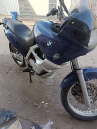 بي ام دبليو • F650 • يحتاج بطارية