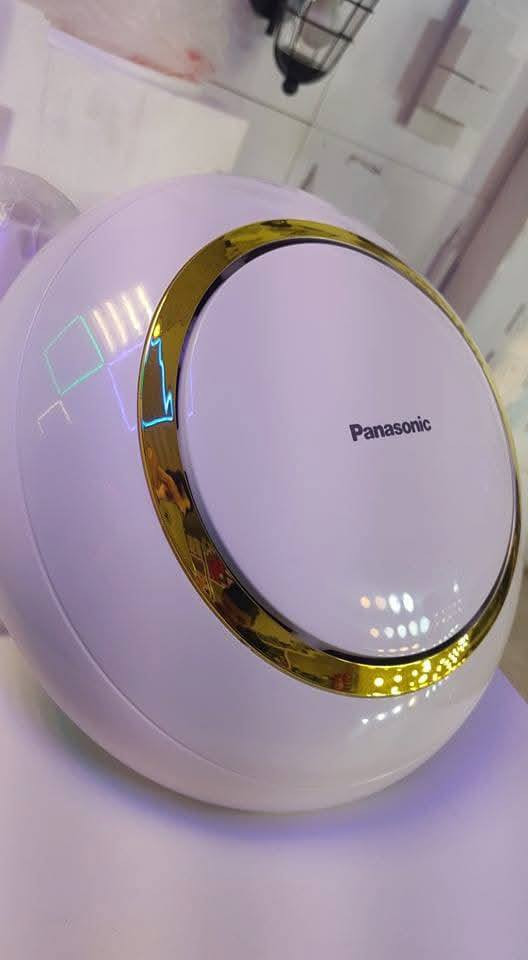 سعر 35 توصيل كافه المحافظات 5 
مروحة سقفية Ponosonik بتصميم أنيق باللون الأبيض مع لمسات ذهبية، تمنحك تبريدًا فعالًا مع استهلاك اقتصادي للطاقة، لتكون خيارًا مناسبًا للمنازل والمكاتب. المميزات: • محرك بملف نحاسي 100% لضمان أداء قوي وعمر استخدام أطول. • تصميم أنيق يضيف لمسة جميلة لديكور الغرفة. • مزودة بسلك أمان إضافي للمساعدة في تثبيت المروحة ومنع السقوط. • منظم سرعة بخمسة مستويات للتحكم بدرجة التهوية حسب الحاجة. • استهلاك منخفض للطاقة مع كفاءة عالية في التشغيل


**إذا كنت صاحب هذا الإعلان وتريد حذفه لأي سبب، رجاءا أرسل رسالة إلى الدعم الفني**