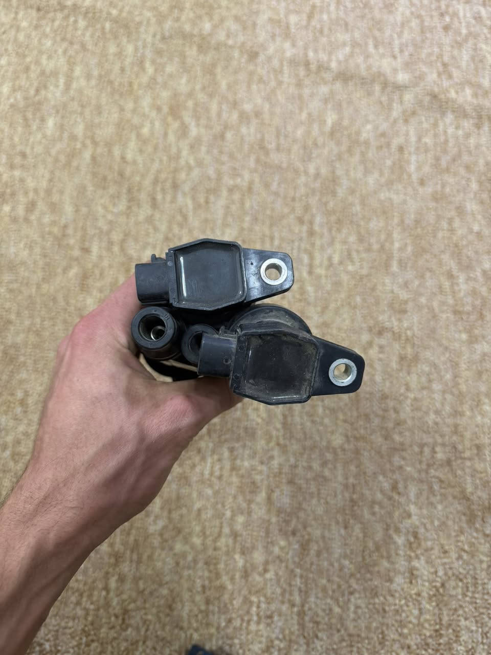 مجاول اكسنت 1600اصلي تفصيخ ب40 الف كونترول اكسنت ب35 الف كونترول فورتي35 الف وبيهن مجال متوفر توصيل لكل مكان اي قطعه تعجبك راسل واتساب وتدلل***********
