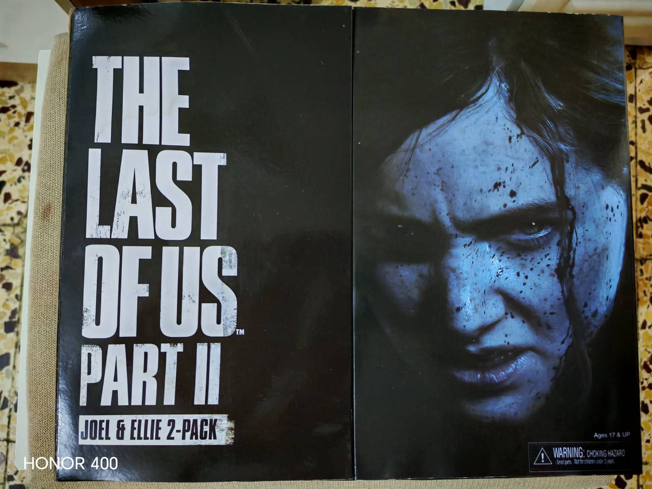 السلام عليكم متوفر شخصيات
Joel and ellie 
من the last of us


**إذا كنت صاحب هذا الإعلان وتريد حذفه لأي سبب، رجاءا أرسل رسالة إلى الدعم الفني**