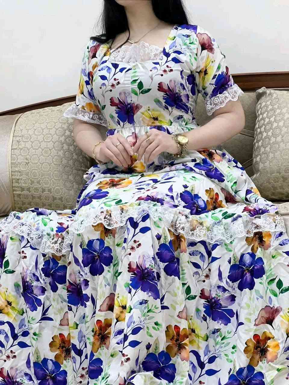 جبة صيافي ♥️ 😍 بإمتياز 
القماش نوعية مليحة 
لطاي m.l.xl.xxl 
توزيع فوري 🏃 🏃 📢


**إذا كنت صاحب هذا الإعلان وتريد حذفه لأي سبب، رجاءا أرسل رسالة إلى الدعم الفني**