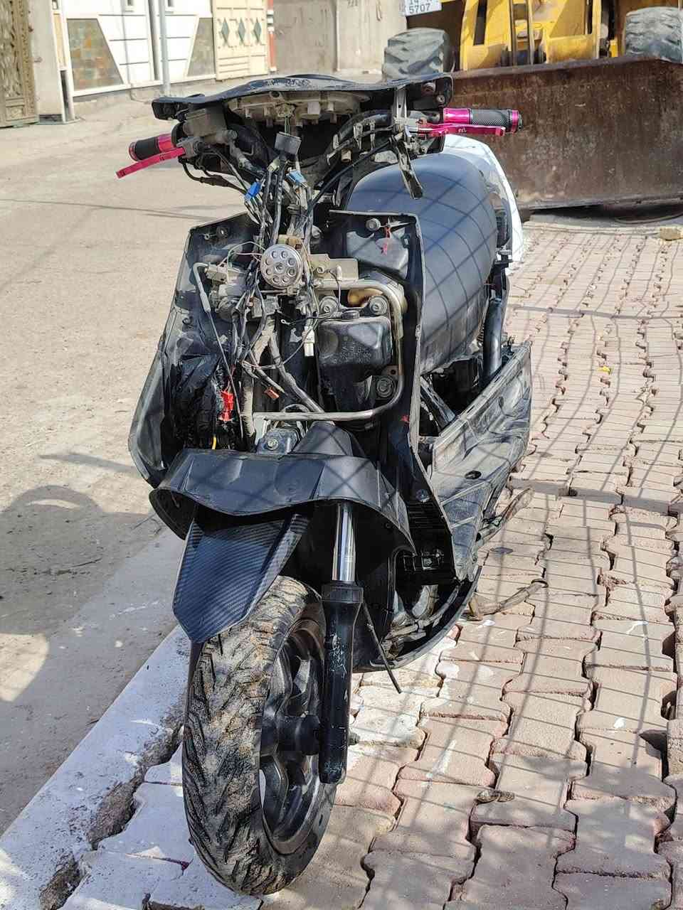 سلام عليكم سكنس فحل للبيع مال لعب اوراق موجوده دراجه حساس ستان  مزوده صالنصه ستيل صوت يخبل يدات رياضي سلف رياضي قبق فلاوين رياضي مكينه تخبل شلع معدل مكاني بغداد حي البتول سعر 400 وبيها مجال *********** وتساب.
