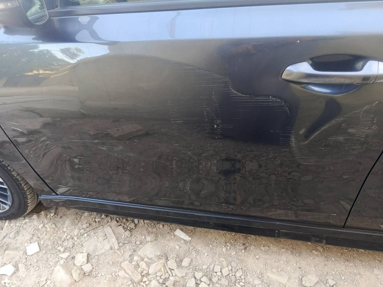 سيارة فورتي 23 للبيع
سيارة جديدة
ماشية 50 الف.
جي تي لاين  فول للاخير
مواصفات الفول معروفة 
سعرها 155
للاستفسار /***********
