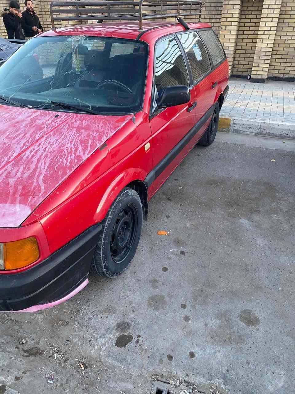 سلام عليكم باسات موديل ١٩٩٢ للبيع السعر (٣٢ )وبيها مجال 
***********
