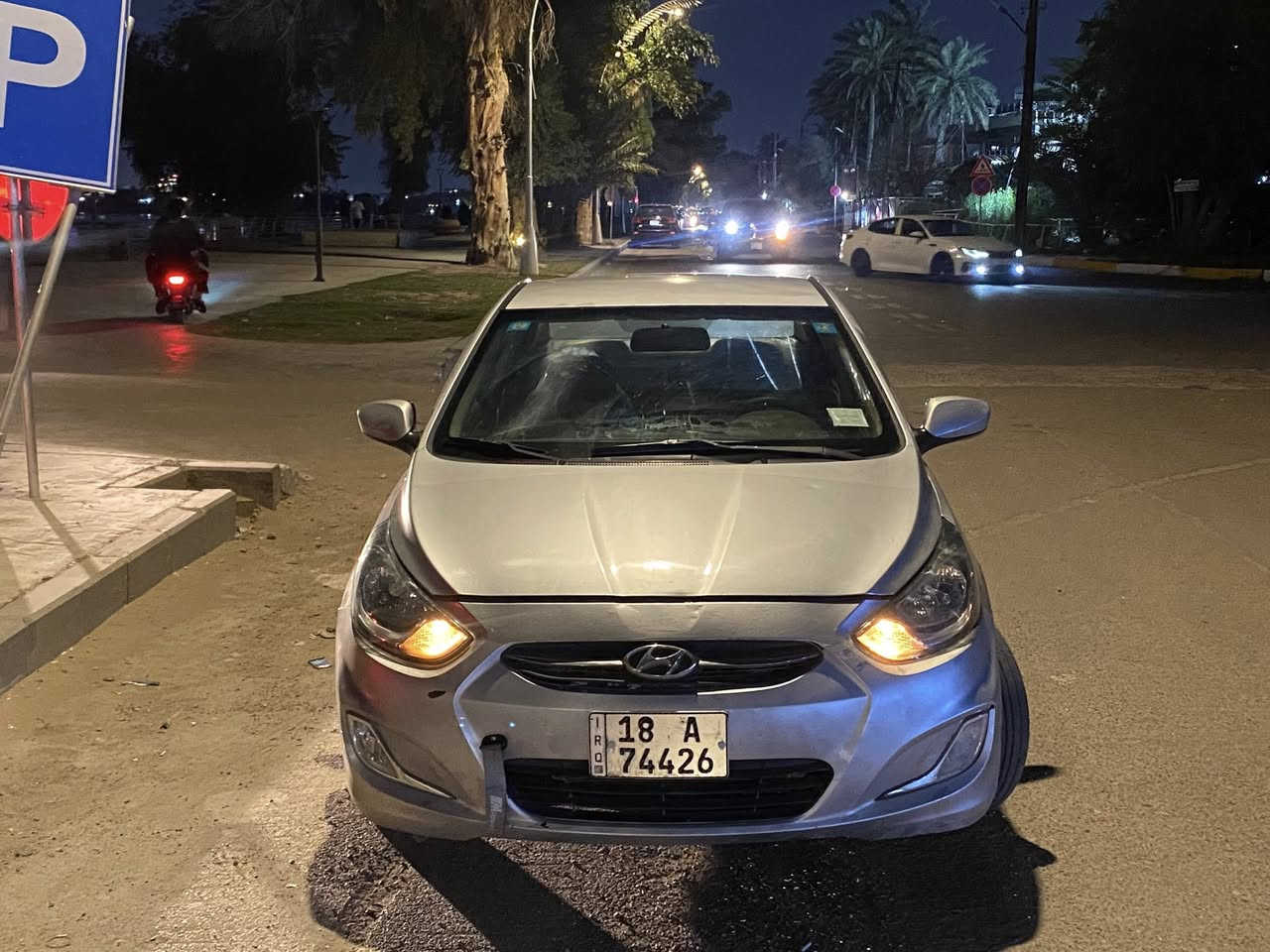 أسلام عليكم ورحمه الله وبركاته 

اكسنت خليجي موديل ٢٠١٣ رقم بابل بسمي شخصيا 

بيها أربعه قطع صبغ بدون معجون بدون داخل بدون ضربه اثر جراد فقط 

مكينه ١٦٠٠ دش لا تنقيص لا تبخير 

كير عادي كير عادي مكفول 

صدر امامي خلفي ٨٥ ٪؜

السياره بيها جراد مثل ما موضح 

مكان السياره بغداد غزاليه 

سعرها ٧٢ بيها مجال 

رقم تلفوني ***********

ما متواجد فيس
