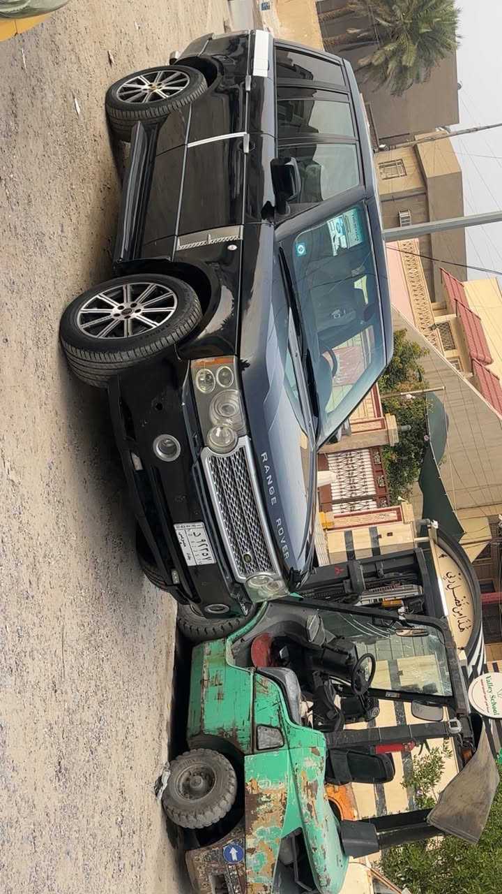 السلام عليكم
رانج روفر موديل 2005

سعر75
هاتف ***********
