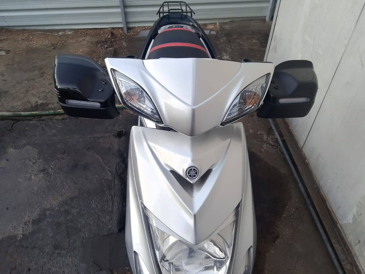 سكنس لد ياباني نوزل خطين بلادي ممفتوح ناعمه بل مشي نكره بكل وكت معدل وشلعه خير من الله كفرات بلاديه مكاني الدوره المعلمين أو المنصور شارع 14رمضان سعر 1100بيه مجال متوازي على بيعته 
***********
