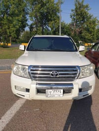 لاند كروز موديل 10. سونار داخل المنشور. ماشيه 133 حقيقي  نضيفه  نضيفه ...