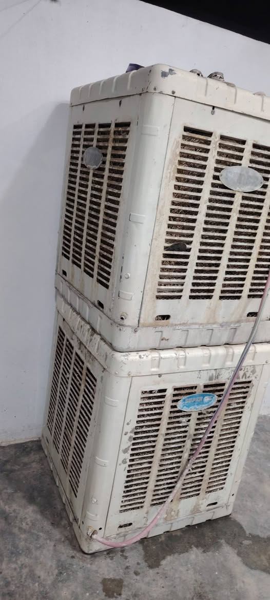 سلام عليكم مبردات جدد عدد 2 شرط شغالات مابيهن اي عيب الشراي يتصل ***********
