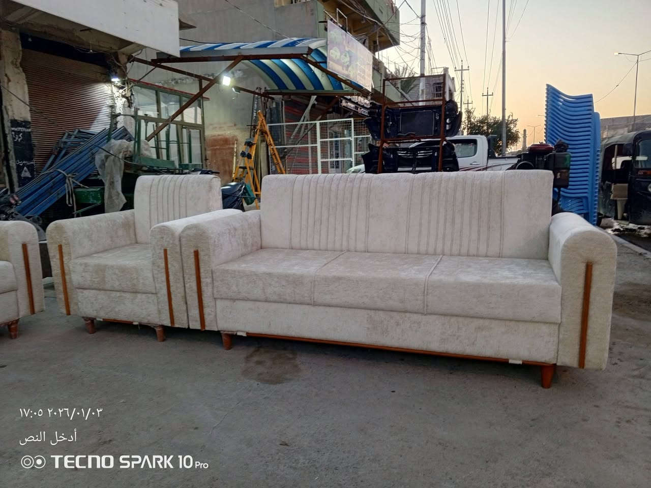 سلام عليكم معمل الزهيري 
لعمل جميع انواع الدواوين والتخومه حسب طلب وجميع موديلات تركيا باجود المواد العمل 
بلوك بلاويد 18ملم 
خشب جام روسي انج تارس 
اسفنج هاي اكسترا 10سم 
اجود انواع الاقمشه التركيا شركة السلطان
ويتوفر بلقسط ع ماستر الرافدين حصرا 
للاستفسار مراسله ع خاص او الاتصال ع رقم ***********
للاستفسار ع الاقساط يرجى الاتصال ع رقم***********مجمع البركه
