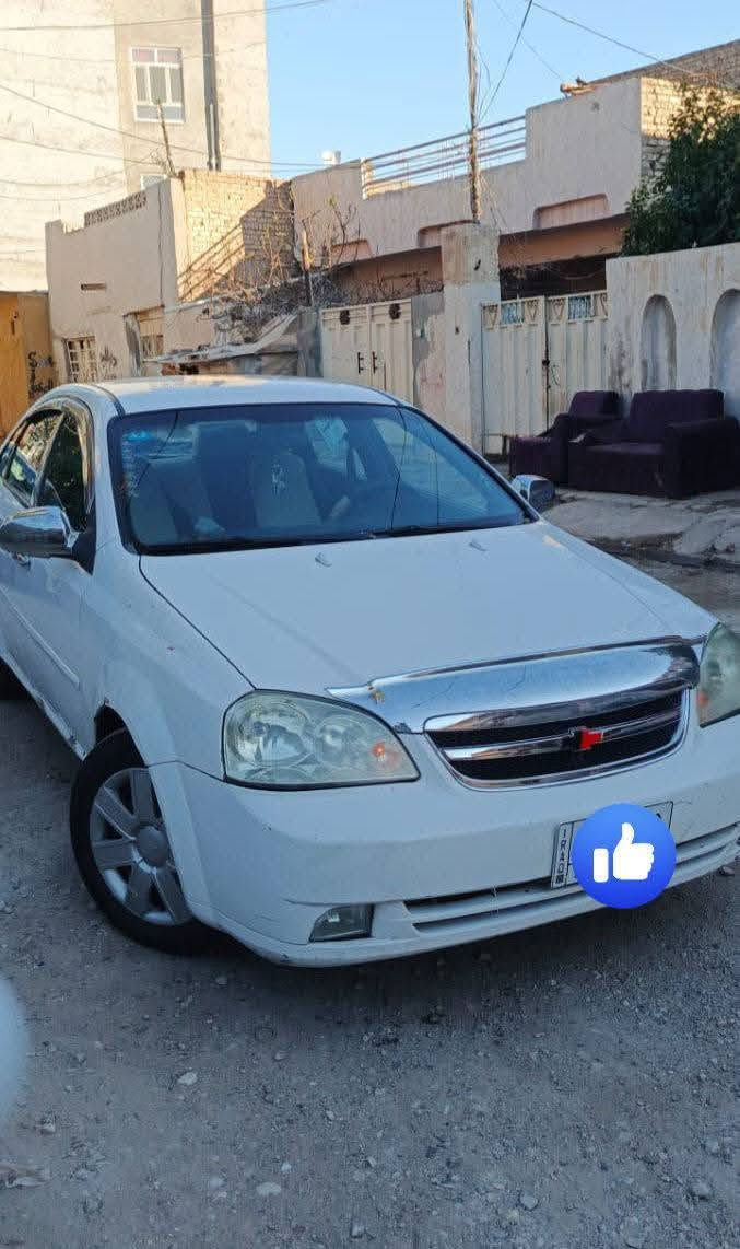 سلام عليكم سيارة ابترة 2008
لون ابيض
كير مكينه خير من الله 
تدفاء تبريد 
تخم تاير 
رقم بغداد
سيارة بيها كطعتين  جاملخ امامي وخلفي  لتواصل على الرقم 
***********واتساب فقط مكانها ديالى بعقوبة
