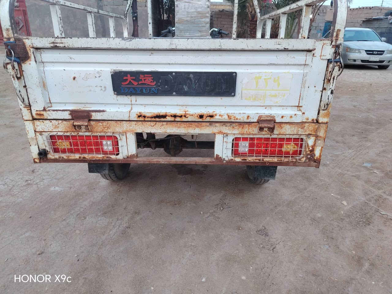 السلام عليكم ستوته البيع مديل 2015 وراق ذا يريد تواصل وياي هاذا رقمي ***********
