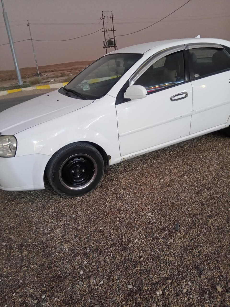 السلام عليكم
اوبترا للبيع 
موديل 2006 كير عادي 
محرك كير صدر تبريد 
رقم بغداد تحويل ثاني يوم 
السيارة جاهزة 
***********
