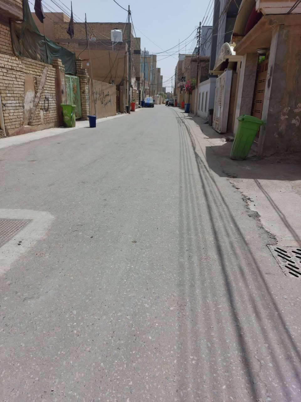 دار للبيع مساحته 200 م بالمعملجي بيت نظيفه مرتب السعر 300 وبي مجال 
‏‪0770 118 1249‬‏استفسار عن هذا الرقم اتصلوا عليه صاحب البيت
