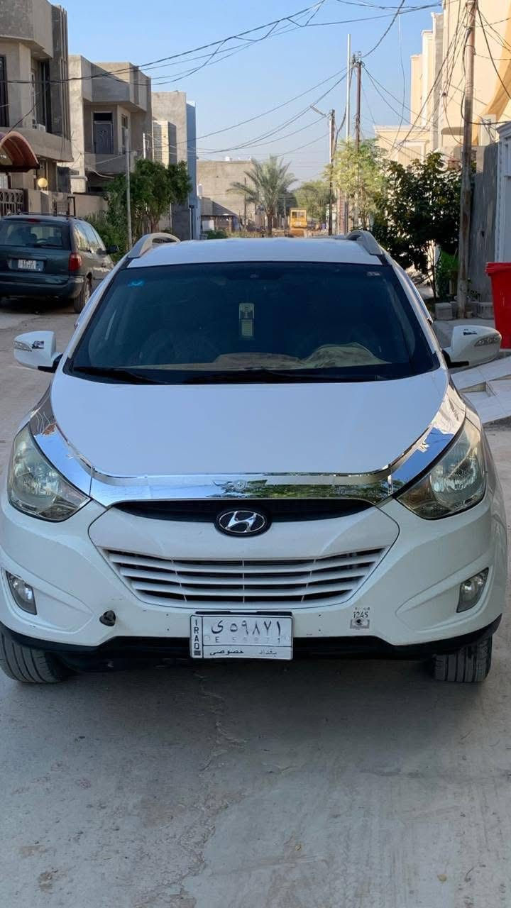 توسان 2013  خليجي الصور تحكم بيها ربع من باب بسد سائق صبغ اثر شخوط بدون دواخل  رقم بغداد السعر 142 مكاني ديالى
تواصل رقم ***********
