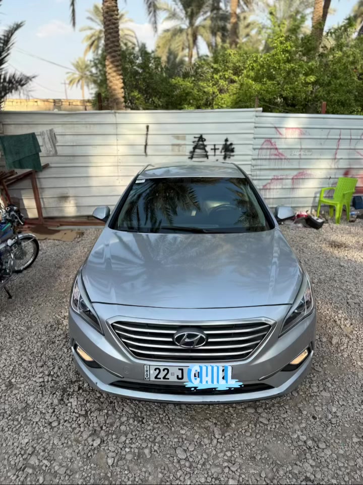 السلام عليكم ورحمة الله وبركاته 
سوناتات موديل ٢٠١٧ عدد ٢
كصة جنطة دخول جديد البارحه كملن 
من الشغل جاهزات وبدون نقص 
متومات شرط الحاسبه شرط 
رقم دولي الجديد اربيل 
السياره غاز بلاد خط واحد تنسى الصرف 
مكاين دوش 
تدفئة وتبريد جاهز 
كشنات جلد تحكم كشن كهرباء 
تحكم استيرن جهتين 
حساسات خلفيه 
مانع انزلاق 
نظام ايكو 
تاخذ سياره جاهزة للاخير وبدون نقص 
مكان السيارات بابل 
السعر ٥٥
***********
