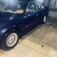 بي ام ٥٢٥i • ١٩٩٣ • رقم بغداد