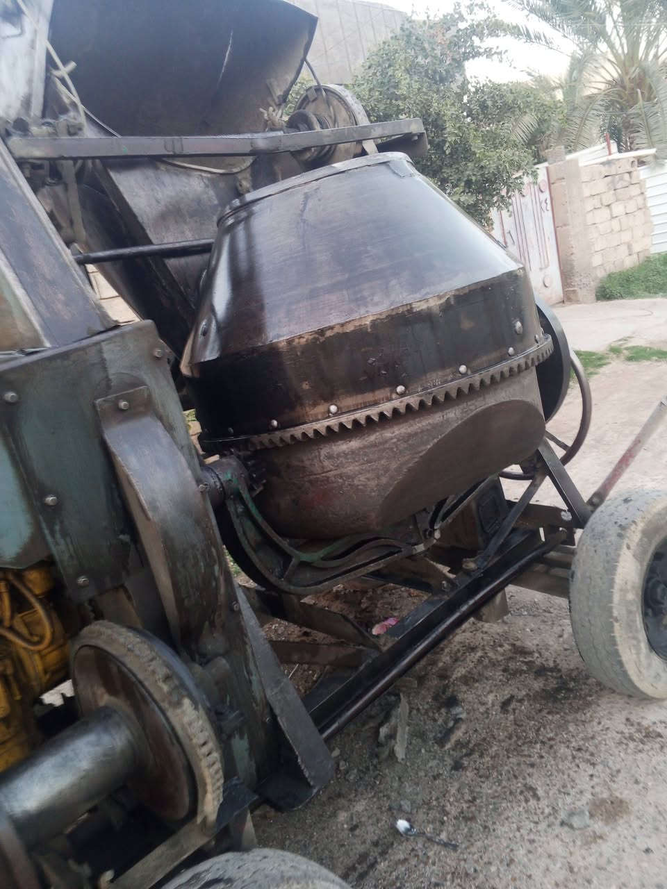 سلام عليكم خباطه للبيع شرط شغل 2بيه مجال الرقم ***********
