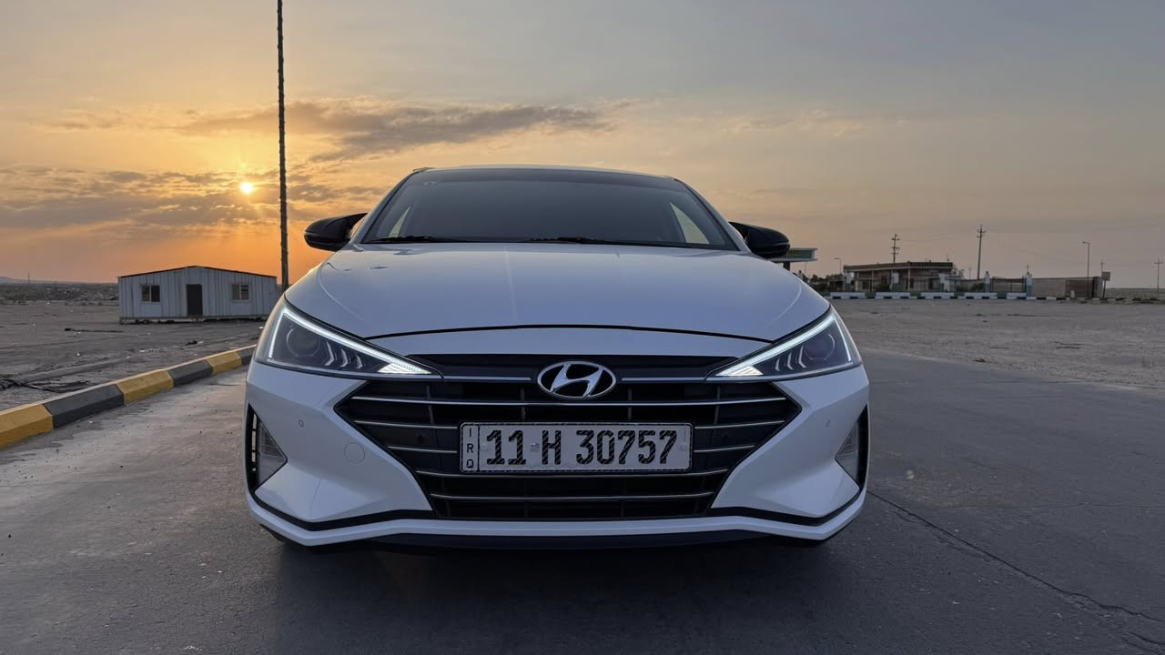 السلام عليكم شباب
#للبيع
ألنترا خليجي موديل 2020 نظافة 99‎%‎
لون أبيض  رقم بغداد بأسمي لوحات جديدة
محرك 2000 دوش
فول مواصفات
تخم تاير جديد
منظومة احتراق جديدة
عبوة جديدة
بطارية جديدة

🔴 بيها بارد كد شبر في الباب خلف السائق بالطرف ومصلحة عد الخرسان 
🔴طرف البنيد مصبوغ 

البقية كفالة عامة من الزلغ 
عداد المسافة 266 الف
البيع نقد فقط / 165$ 
المكان البصرة


**إذا كنت صاحب هذا الإعلان وتريد حذفه لأي سبب، رجاءا أرسل رسالة إلى الدعم الفني**