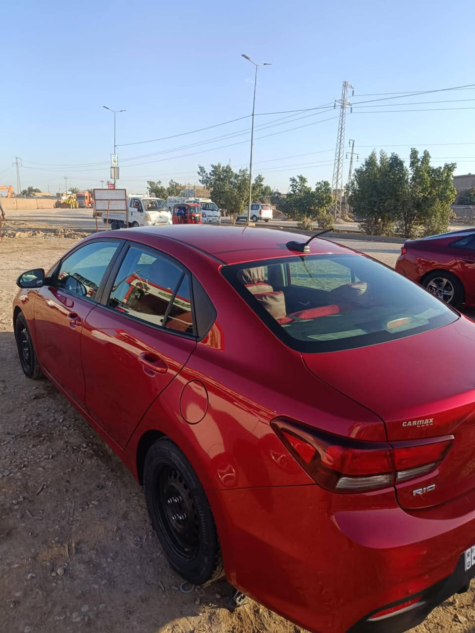 كيا ريو ٢٠١٨
جديده كلش
رقم بغداد باسمي
طخه ففط بالجاملغ ومصبوغ
لباقي كله كفاله من كلشي
السعر ١١٠
مكاني بابل
***********
