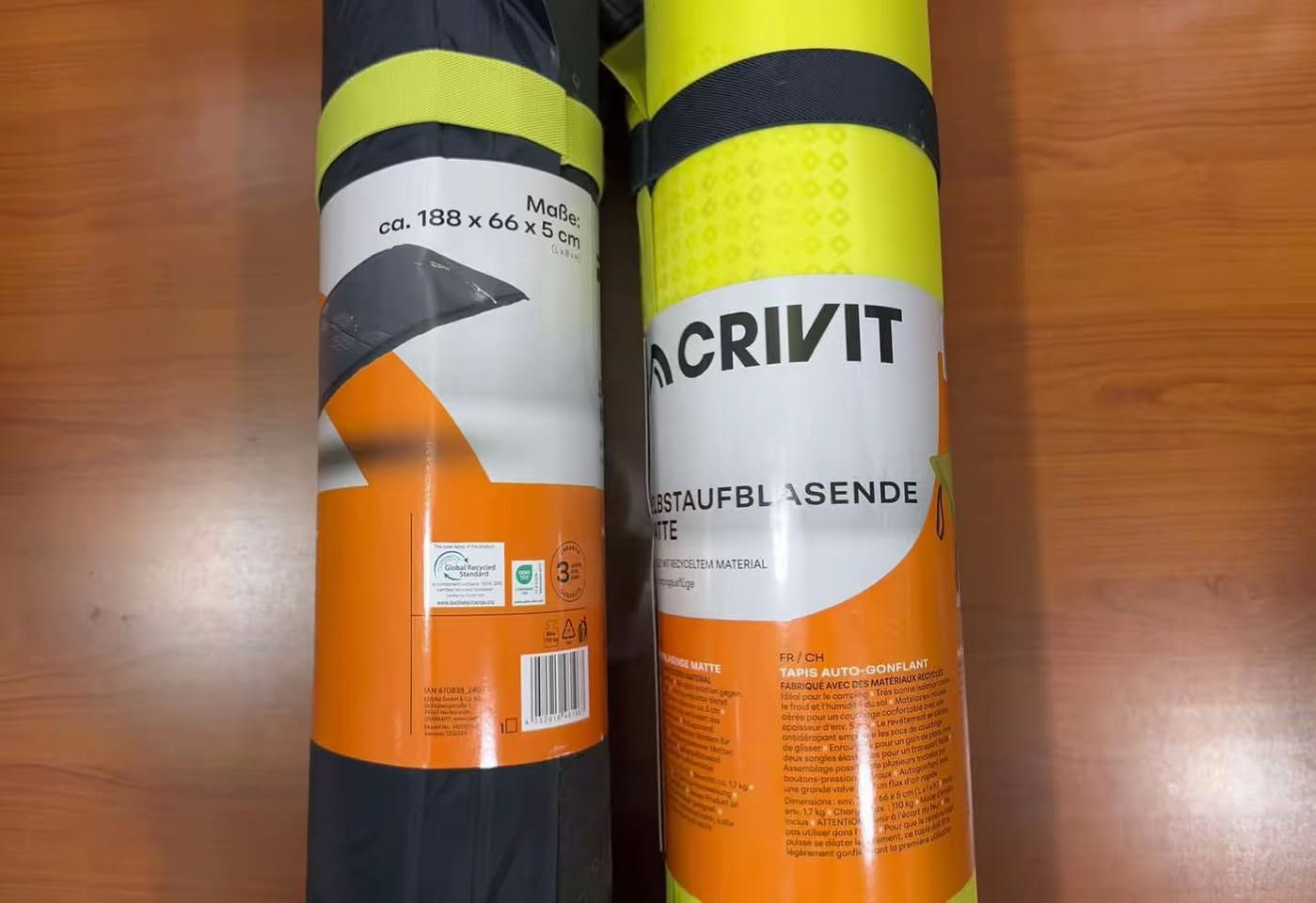 فرشة ذاتية النفخ من ماركة CRIVIT🇩🇪
مثالية للرحلات، السفر، والمخيمات 

القياس تقريباً:

حجم مريح لشخص واحد مع سماكة تعزل عن برودة الأرض ل

* المميزات:

ذاتية النفخ (تفتح الصمام وتنفخ وحدها)

سماكة 5 سم لراحة أعلى أثناء النوم

خفيفة وسهلة الحمل

 تجي بحزام تثبيت حتى تنلف بسهولة

مناسبة للتخييم، السفر

توفرلك نوم مريح بالطبيعة بدون ما تحس بخشونة الأرض حل عملي لكل محبي الرحلات والكشتات

3قطع سعر الواحده 15

***********
