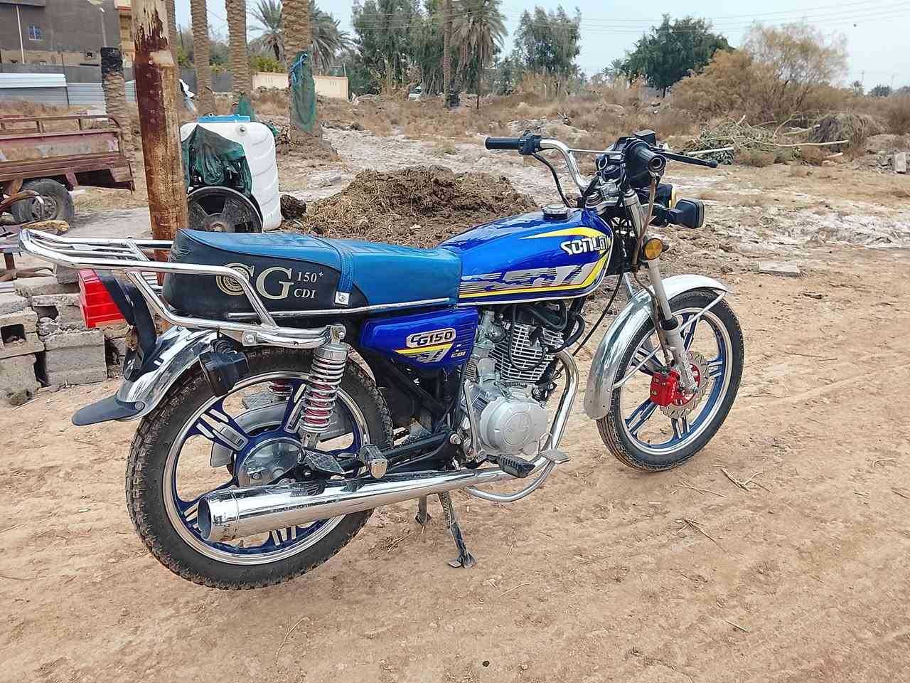 سيفان 24 اوراق  كامله 
دراجه نضيفه كلش جديده 
مكاني بابل سده الهنديه 
سعر ٦٢٥ وبيه مجال 
***********
