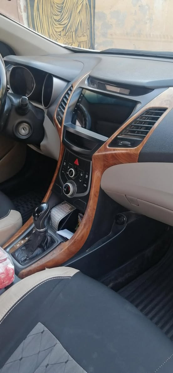 النترا خليجي ٢٠١٥ ١٨٠٠ رقم قادسيه الجديد ب اسمي بيها بابين ونصف من البنيد صبغ وملاحضات بسيطه للاستفسار الاتصال على الرقم *********** السعر ١١٥ وبيها مجال
