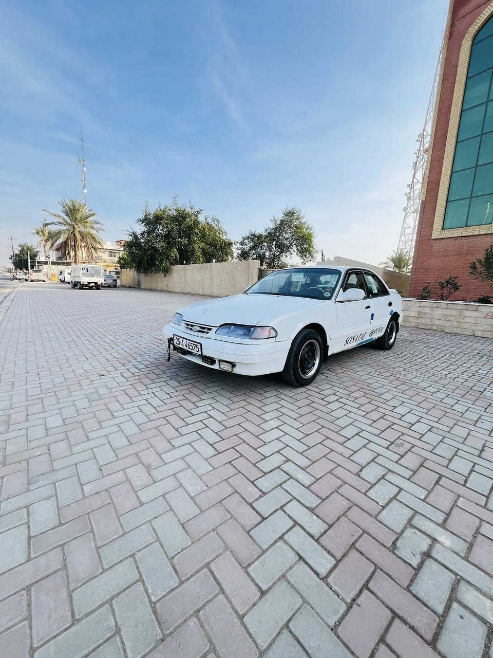 السلام عليكم
سوناتا ١٩٩٥ 

كير محرك شرط كير اوتو صدر جديد تايرات جدد 

كهربائيات كلها شغاله جوم ٤ اوتو 

فتحت سقف 

مسجل ٤ +دمام جدد

رقم كركوك لل٢٠٣٠

تبريد ثلج ❄️ 

تدفئه نار 🔥 

تدفئه بالمقاعد الاماميه 

السعر ٤٥ وبيها مجال 

مكاني صلاح الدين تكريت قضاء العلم 

***********
