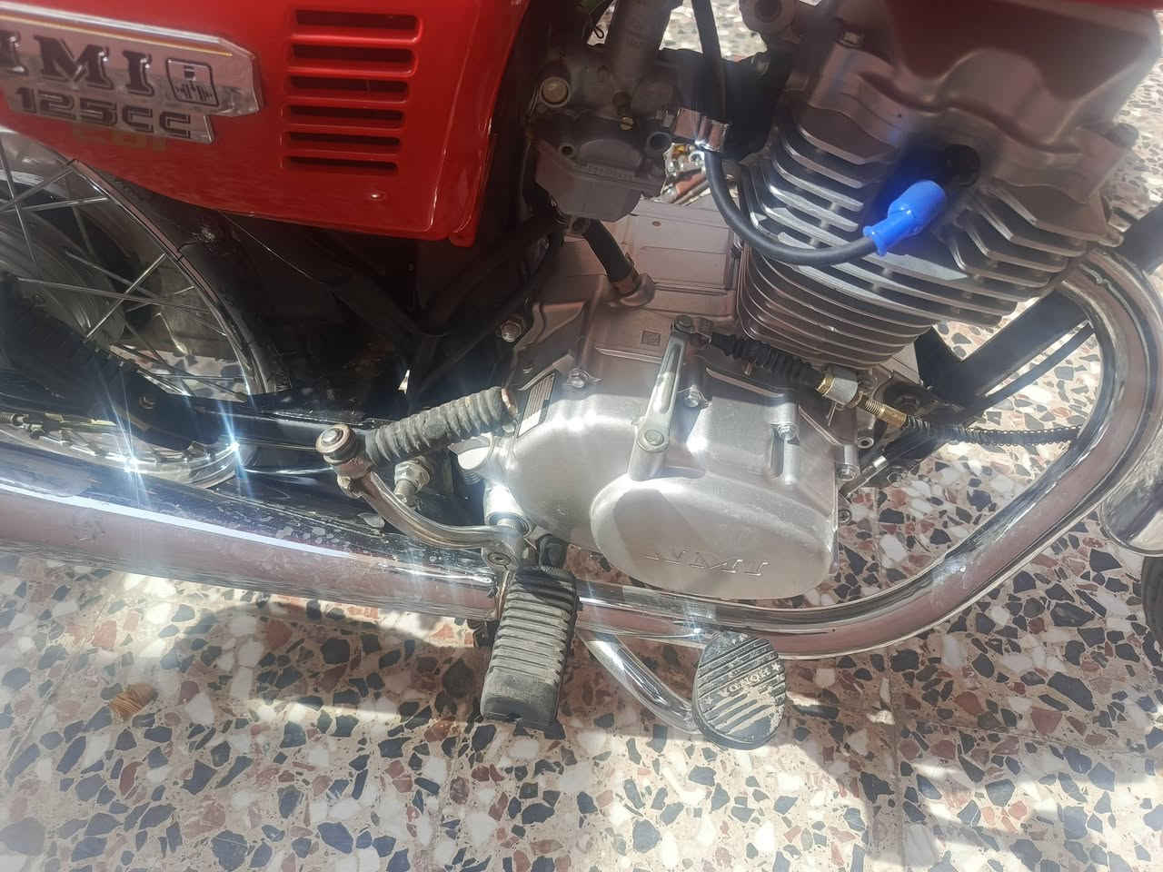 السلام عليكم شباب دراجه البيع نامه باب اول شلامجه
بدون بدون اوراق 

مكفول كفاله 

موديل 25 

المكان المجر الكبير وهاذ رقمي *********** المو شراي لا يتعبني خاص هم متواجد 

السعر 850 وبيه مجال حك الجيه اطيحلك وملاحظة لحد يكسر الحلال العالم وشكرا
