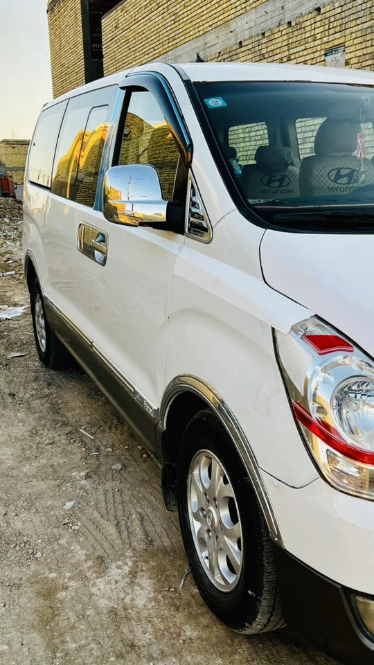 ستاركس للبيع موديل 2012 مفتوح محور مسكر
ستاركس للبيع موديل 2012 مفتوح محور مسكر كير اوتماتيك 
رقم كربلاء انكليزي دولي سنويه لل 2027 خطها كربلاء-ناصريه 
السعر 160 وبيها مجال مكان السياره ناصريه مركز 
***********
