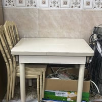 ميز طعام • ٣ كراسي • حي الاعلام