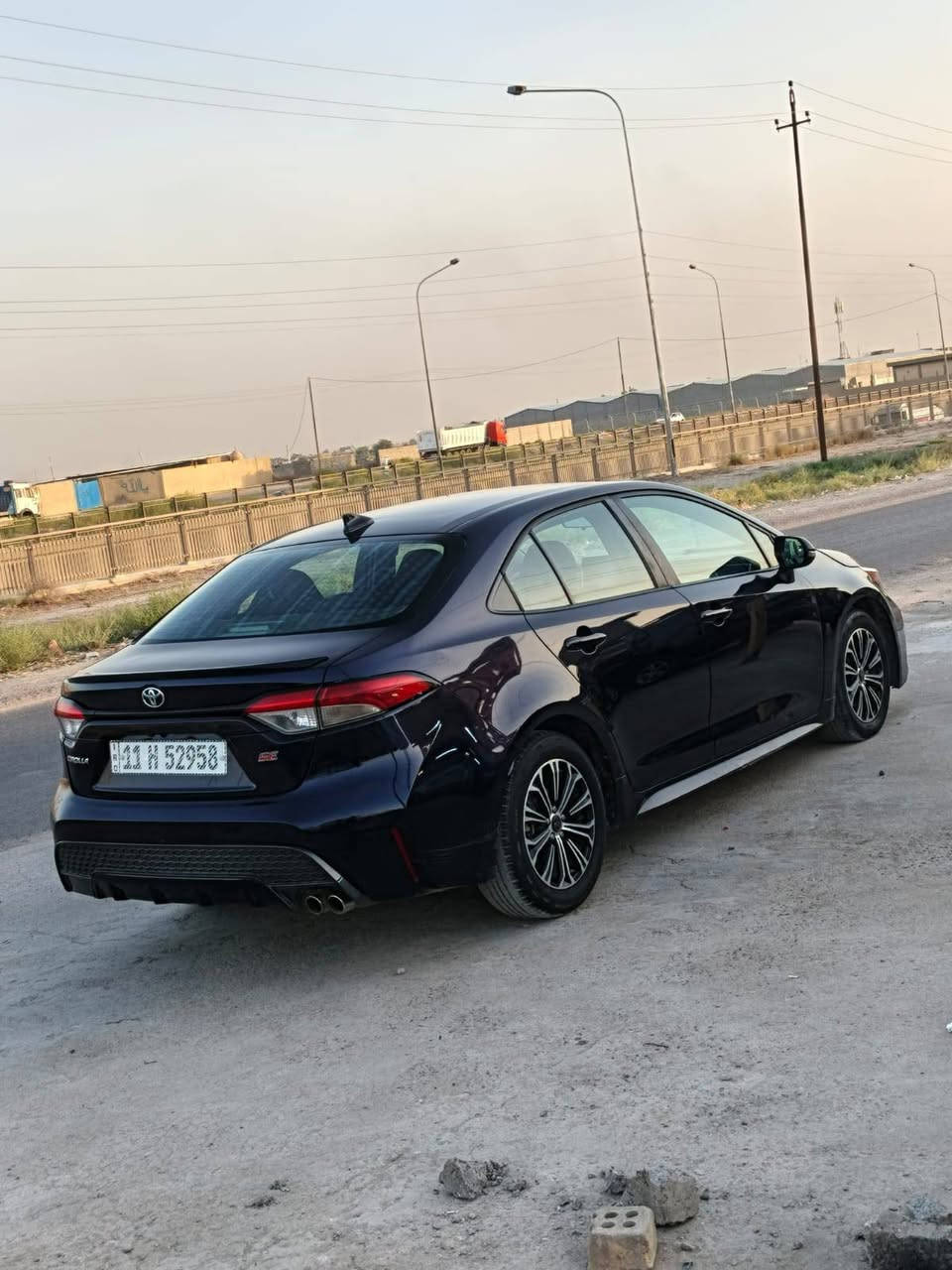 السلام عليكم ورحمة الله وبركاته
‏‎       ——— لـلـبـيع  ———
تويوتا كورولا.        — Toyota Corolla
‏‎وراد أمريكي.          —  ايرباك سليم  
‏‎الموديل                —  2020  
فئة                       —  SE
حجم المكينه      _2000 
‏‎اللون          —  نيلي / جويتي    
حالة السياره.  —  صبغ وتبديل دعامية وبنيد صبغ كامل وصبغ باب الصدر - قطعة صغيرة بارد في باب السايق -وبارد ٣ اصابع جاملغ خلفي

‏المواصفات 
-كشنات مخمل 
-شفتات ستيرن 
-ليد نهاري 
-شاره بالمرايه 
‏‎-شاشه كبيره تدعم نظام الأبل كار باي ونظام الاندرويد 
‏‎-كرسي السايق  بحركه كهربائيه 
‏‎-تبريد منفصل 
‏‎-تحكم ستيرن جهتين 
‏‎-تحديد سرعه 
‏‎-مانع انزلاق 
-رادار امامي 
‏‎-تحديد مسار 
- تنبيه ما قبل الاصطدام
‏‎-كامره خلفيه
‏‎باقي المواصفات المعروفه 
‏‎السعر            — 120$
رقم السياره    — بغداد  
‏‎موقع  السياره — بغداد 
الاستفسار _ متوفر واتساب  ‭(***********) 
                             (***********)
