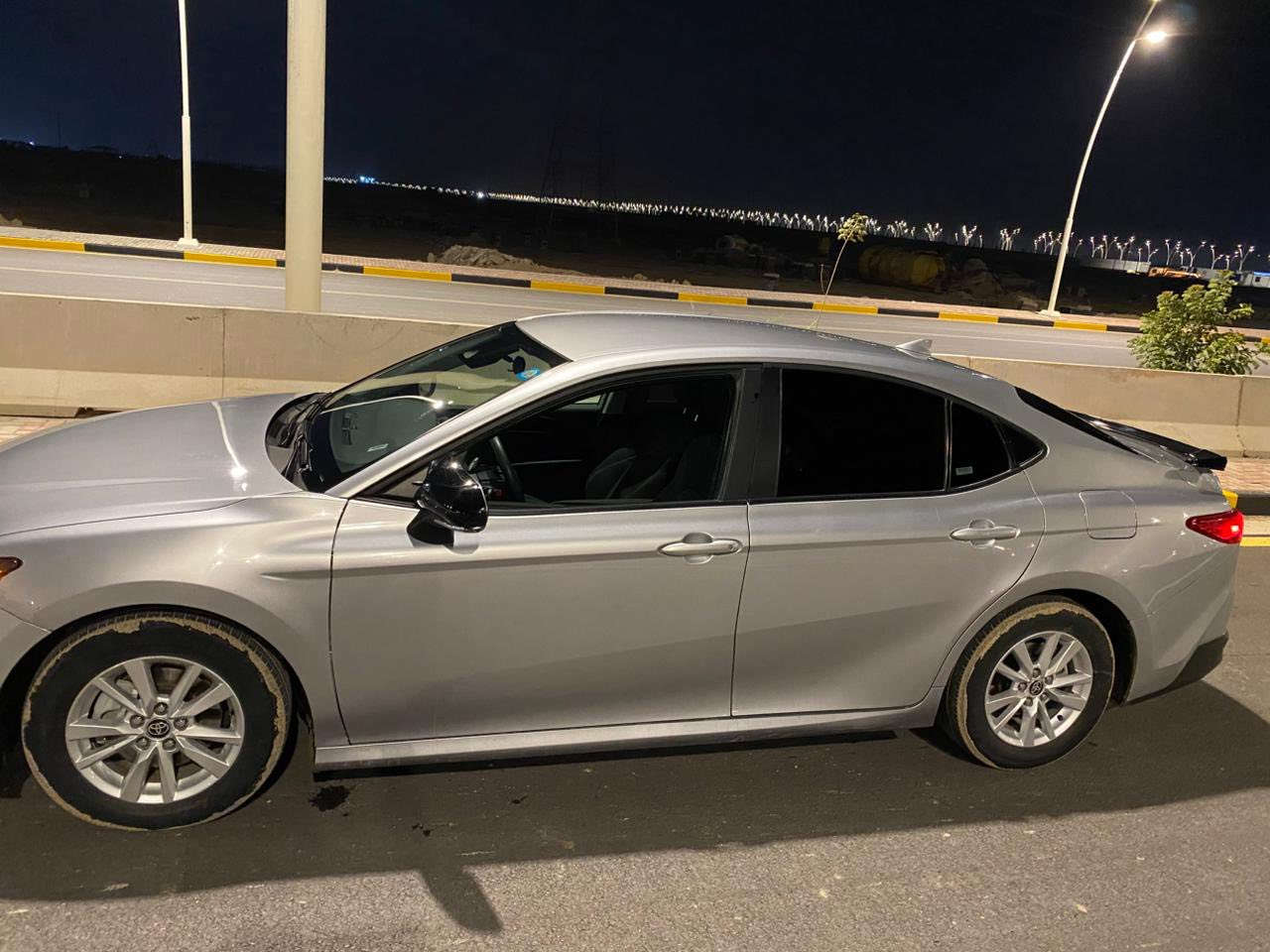 تويوتا كامري 2025 
مواصفات LE أمريكي 

رقم بغداد 🇮🇶 
محرك 2.5 هجين
ماشيه 15,000 مايل  
 ضرر جاملغ وقبغ جنطة 
السعر 190 $وبيها مجال 

📍الموقع :سامراء 
📞للاستفسار :***********
