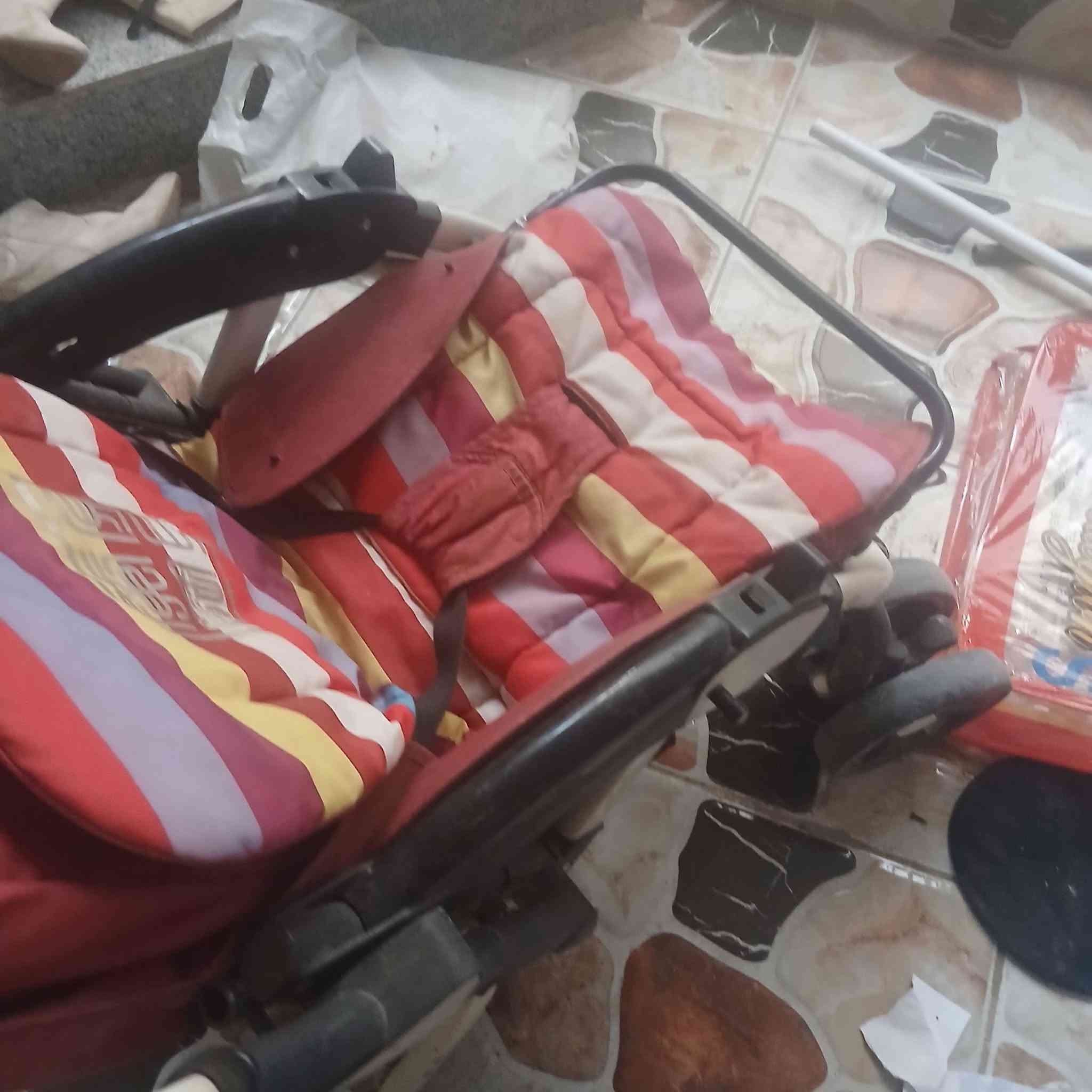 عربانة طفل نظيفه جدا ٥٠الف للاتصال ***********
